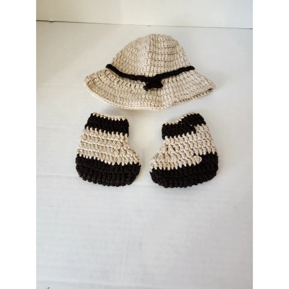 Crochet Beanie Hat & Booties Newborn Infant Photo Prop